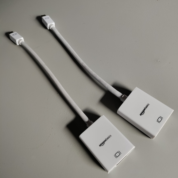 HDMI & VGA adapter Mini Display Port dongle Amazon basics video projector laptop - Picture 16 of 16